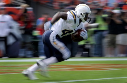 His feet are blurring ... BLURRING